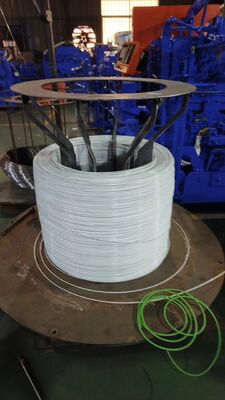 उच्च गति पीवीसी-लेपित स्टील वायर हैंगर बनाने की मशीन 2.2KW की शक्ति के साथ कुशल उत्पादन के लिए